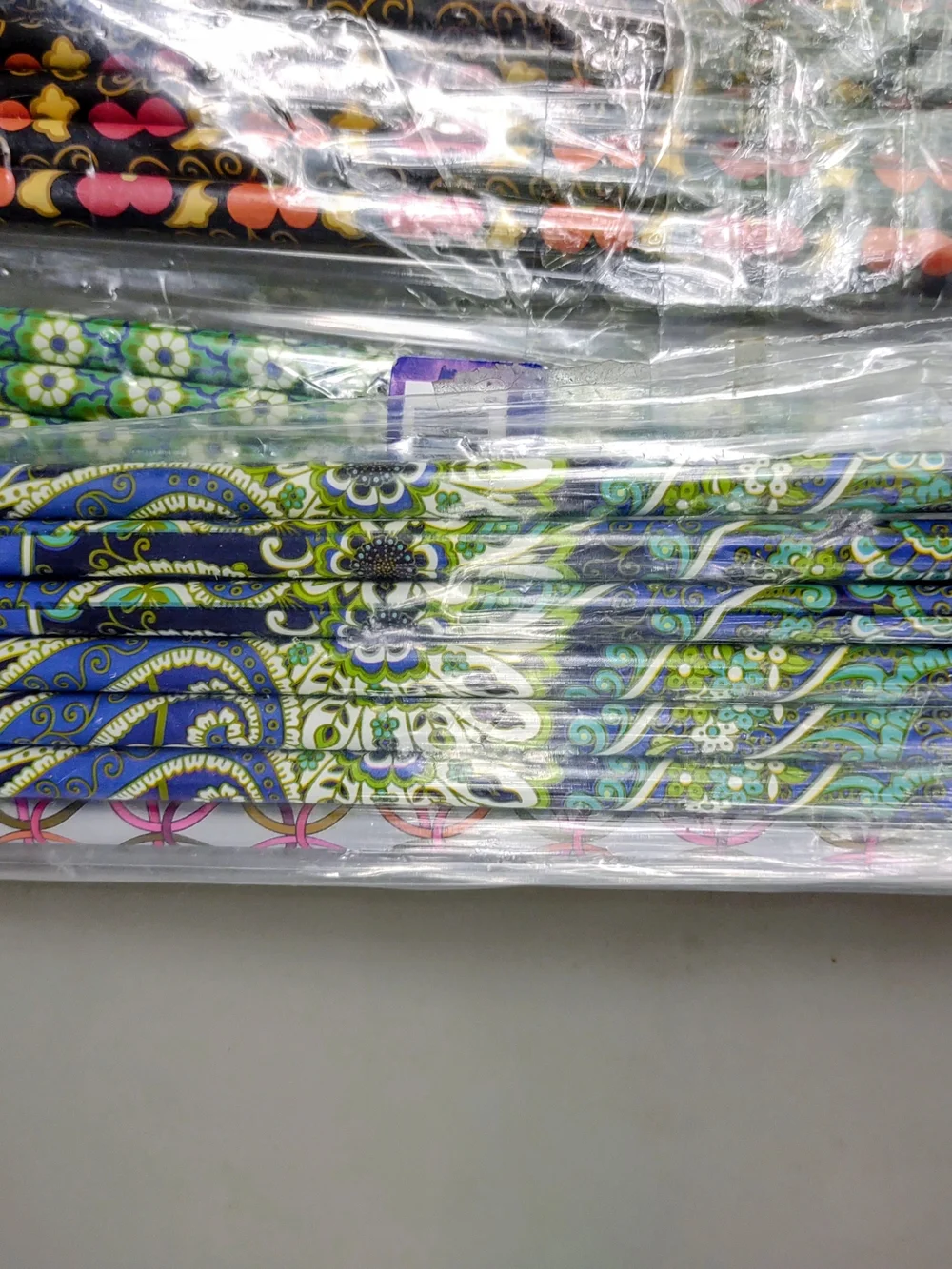 Vera Bradley Gem Patterned Pencils, Pack Of 20 Winter Collection
